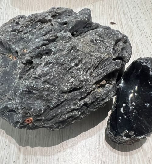 Batuan Obsidian